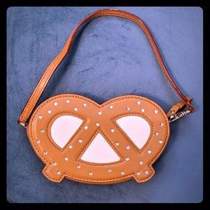 Kate Spade pretzel clutch